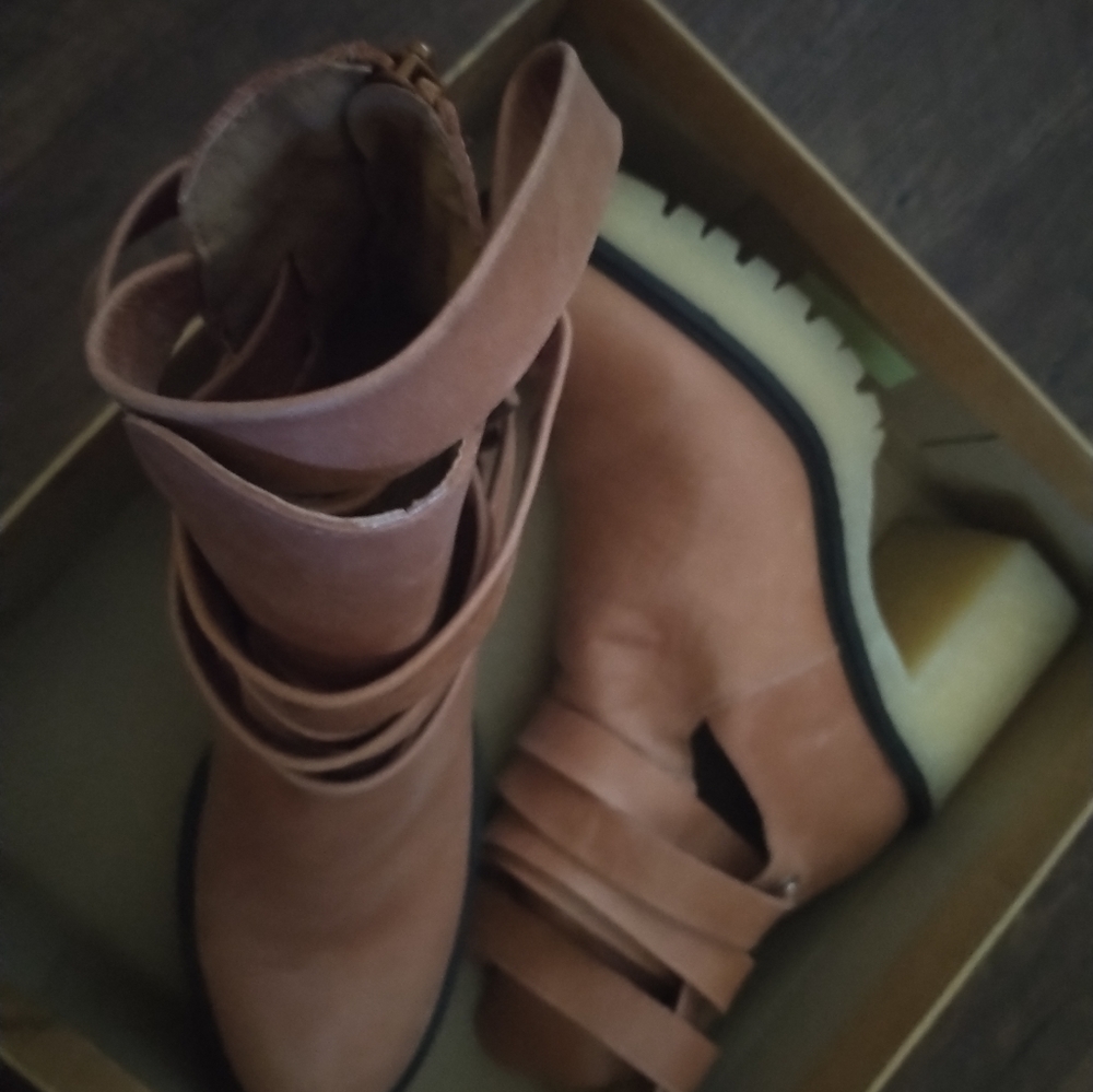 Free People Jesse Cutout Boot Size 40 - Picture 2 of 11